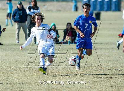 Thumbnail 2 in San Pasqual vs De La Salle photogallery.