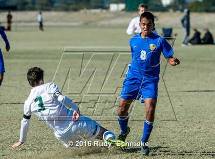 Thumbnail 1 in San Pasqual vs De La Salle photogallery.