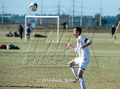Thumbnail 3 in San Pasqual vs De La Salle photogallery.