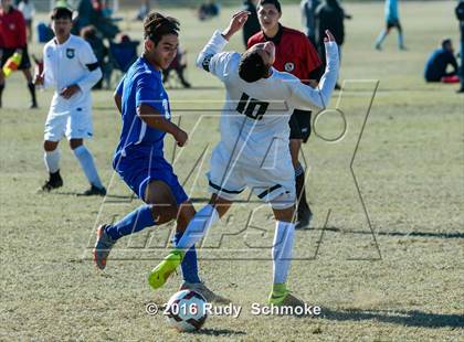 Thumbnail 2 in San Pasqual vs De La Salle photogallery.