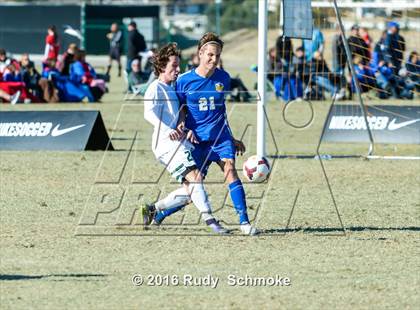 Thumbnail 1 in San Pasqual vs De La Salle photogallery.