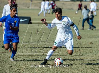 Thumbnail 1 in San Pasqual vs De La Salle photogallery.