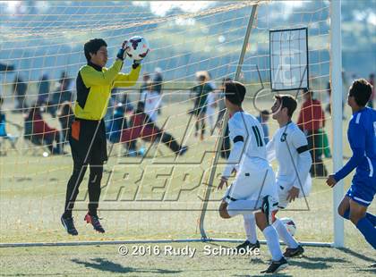 Thumbnail 1 in San Pasqual vs De La Salle photogallery.