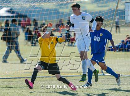 Thumbnail 1 in San Pasqual vs De La Salle photogallery.
