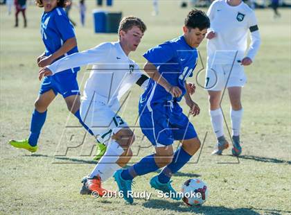 Thumbnail 2 in San Pasqual vs De La Salle photogallery.