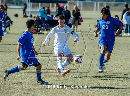 Thumbnail 1 in San Pasqual vs De La Salle photogallery.
