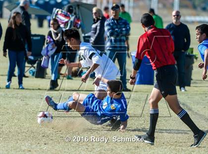 Thumbnail 1 in San Pasqual vs De La Salle photogallery.
