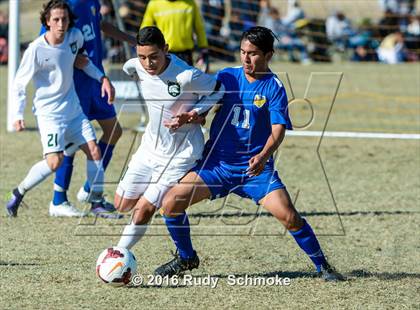 Thumbnail 1 in San Pasqual vs De La Salle photogallery.