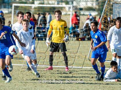 Thumbnail 1 in San Pasqual vs De La Salle photogallery.