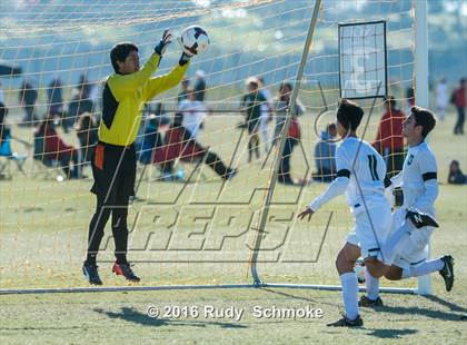 Thumbnail 3 in San Pasqual vs De La Salle photogallery.
