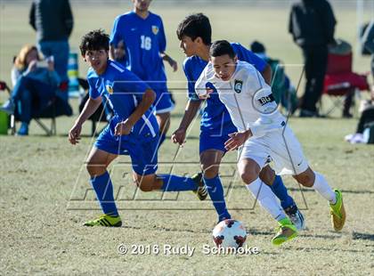 Thumbnail 1 in San Pasqual vs De La Salle photogallery.
