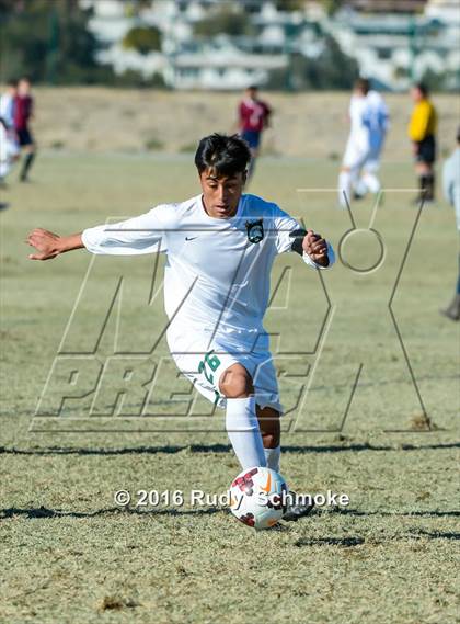 Thumbnail 1 in San Pasqual vs De La Salle photogallery.
