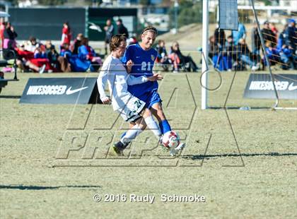 Thumbnail 3 in San Pasqual vs De La Salle photogallery.