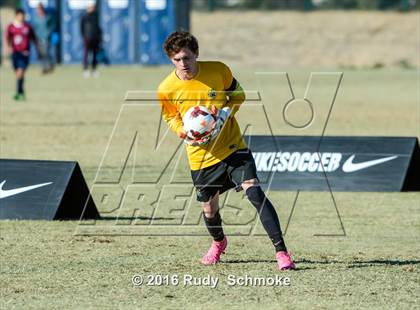 Thumbnail 1 in San Pasqual vs De La Salle photogallery.