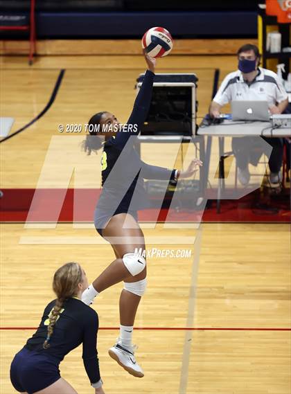 Thumbnail 1 in Carmel Christian @ Providence Day photogallery.
