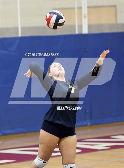 Thumbnail 3 in Carmel Christian @ Providence Day photogallery.