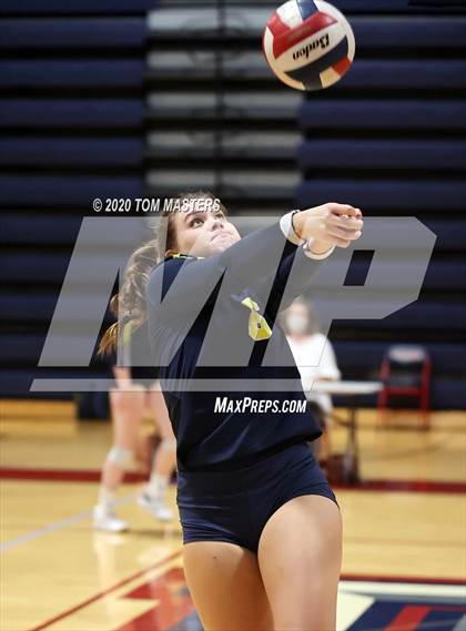 Thumbnail 1 in Carmel Christian @ Providence Day photogallery.