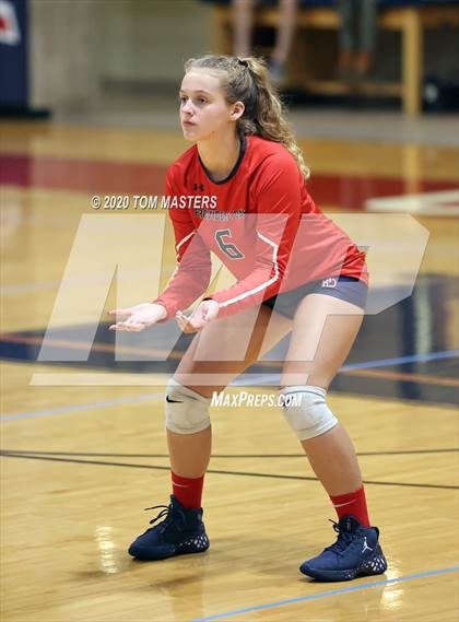 Thumbnail 3 in Carmel Christian @ Providence Day photogallery.