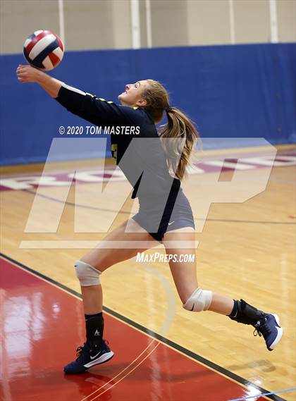 Thumbnail 3 in Carmel Christian @ Providence Day photogallery.