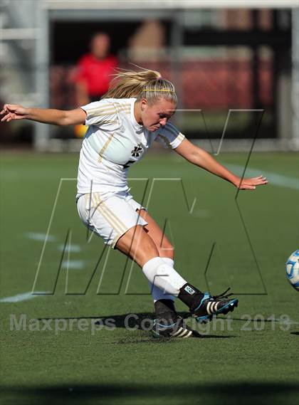 Thumbnail 3 in Cox vs. Kellam (VHSL Eastern Region Final) photogallery.