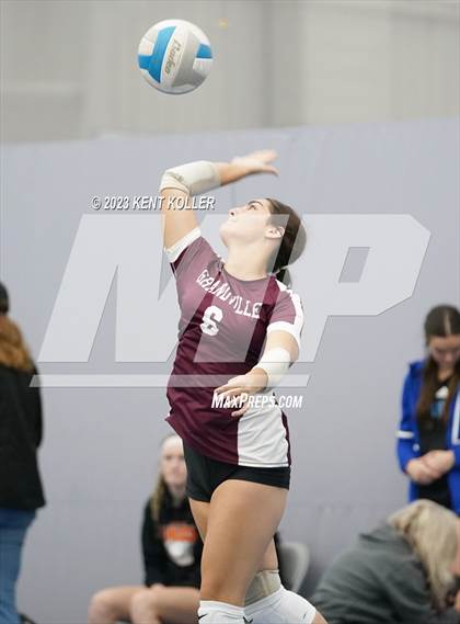 Thumbnail 2 in Grandville vs. Frankenmuth (Beast of the East) photogallery.