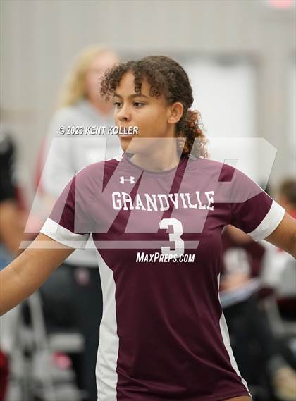 Thumbnail 1 in Grandville vs. Frankenmuth (Beast of the East) photogallery.