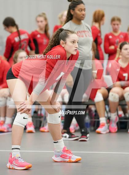 Thumbnail 3 in Grandville vs. Frankenmuth (Beast of the East) photogallery.