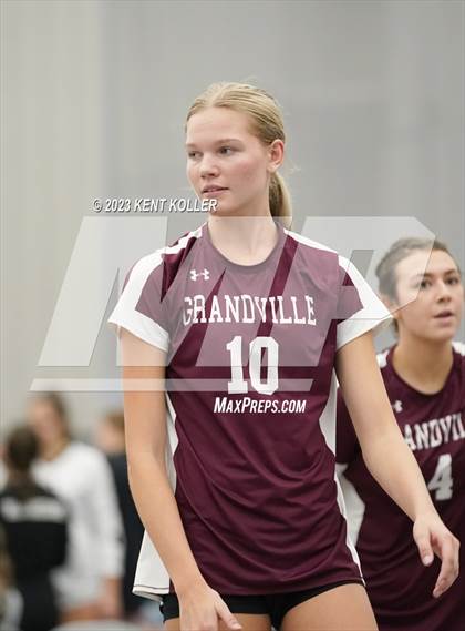 Thumbnail 1 in Grandville vs. Frankenmuth (Beast of the East) photogallery.