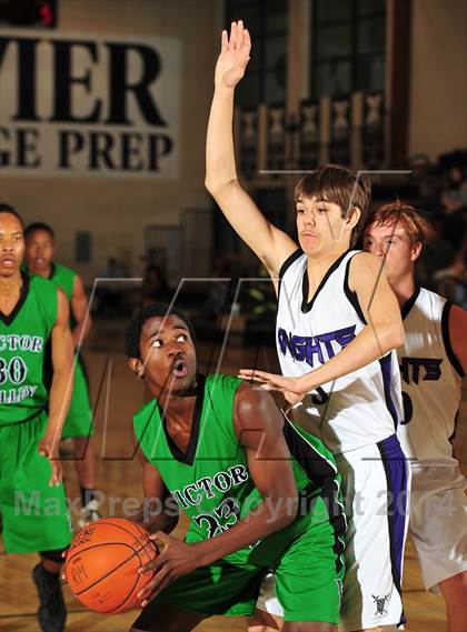 Thumbnail 3 in Shadow Hills vs. Victor Valley (MaxPreps Holiday Classic) photogallery.