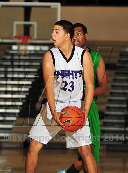 Thumbnail 1 in Shadow Hills vs. Victor Valley (MaxPreps Holiday Classic) photogallery.