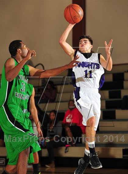 Thumbnail 3 in Shadow Hills vs. Victor Valley (MaxPreps Holiday Classic) photogallery.