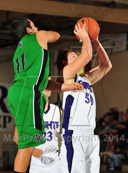 Thumbnail 1 in Shadow Hills vs. Victor Valley (MaxPreps Holiday Classic) photogallery.