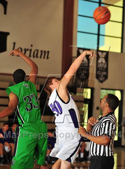 Thumbnail 2 in Shadow Hills vs. Victor Valley (MaxPreps Holiday Classic) photogallery.