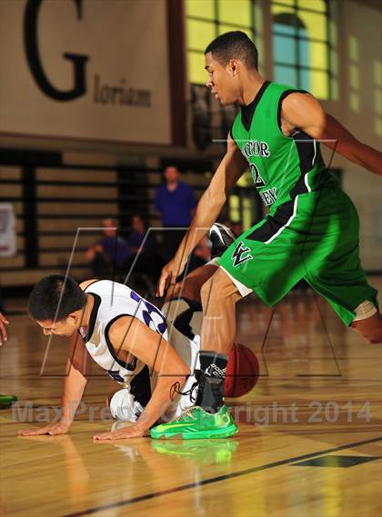 Thumbnail 1 in Shadow Hills vs. Victor Valley (MaxPreps Holiday Classic) photogallery.