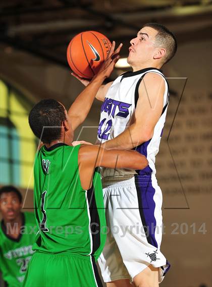 Thumbnail 2 in Shadow Hills vs. Victor Valley (MaxPreps Holiday Classic) photogallery.