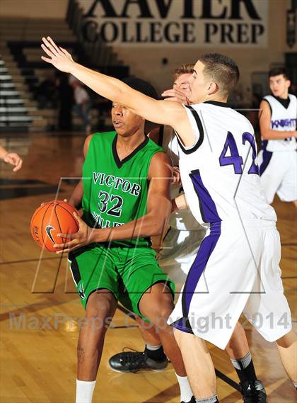 Thumbnail 3 in Shadow Hills vs. Victor Valley (MaxPreps Holiday Classic) photogallery.