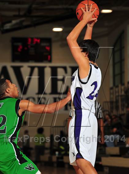 Thumbnail 2 in Shadow Hills vs. Victor Valley (MaxPreps Holiday Classic) photogallery.
