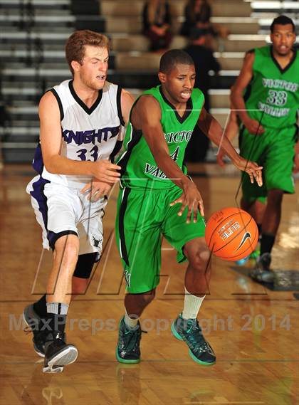Thumbnail 1 in Shadow Hills vs. Victor Valley (MaxPreps Holiday Classic) photogallery.