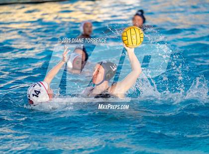 Thumbnail 2 in Marlborough vs Beckman (Bill Barnett Holiday Cup) photogallery.