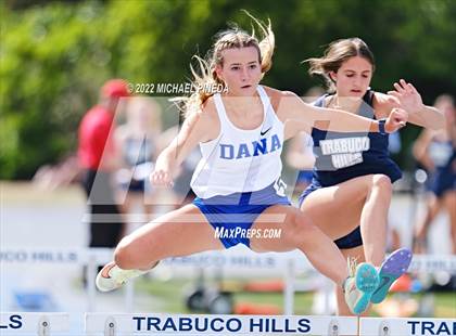 Thumbnail 1 in South Coast League Prelims photogallery.
