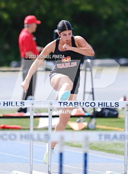Thumbnail 3 in South Coast League Prelims photogallery.