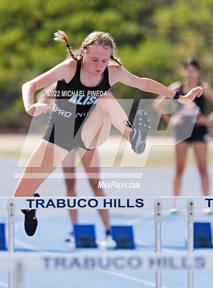 Thumbnail 1 in South Coast League Prelims photogallery.