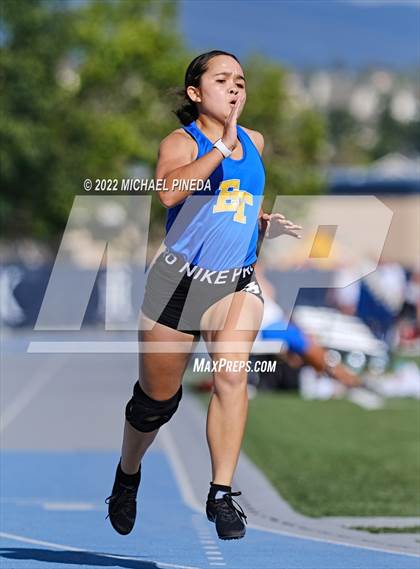 Thumbnail 1 in South Coast League Prelims photogallery.
