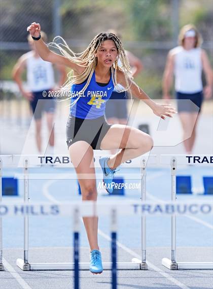 Thumbnail 3 in South Coast League Prelims photogallery.