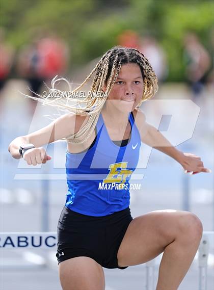Thumbnail 1 in South Coast League Prelims photogallery.