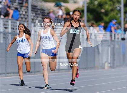 Thumbnail 1 in South Coast League Prelims photogallery.