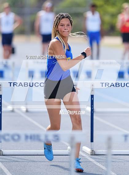 Thumbnail 1 in South Coast League Prelims photogallery.