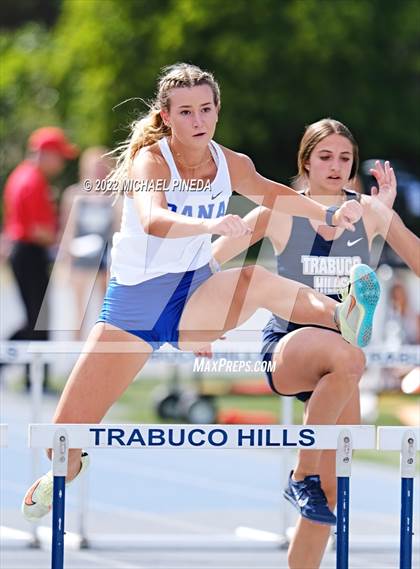 Thumbnail 3 in South Coast League Prelims photogallery.