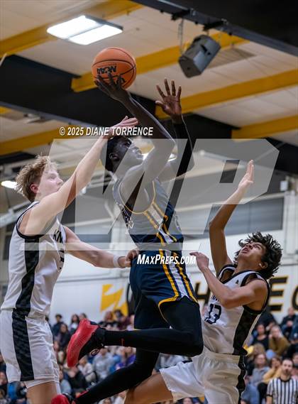 Thumbnail 1 in Crean Lutheran @ Foothill photogallery.