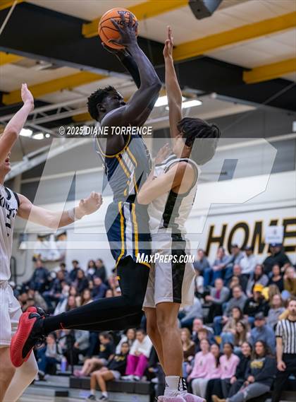 Thumbnail 2 in Crean Lutheran @ Foothill photogallery.